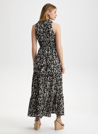 Frill Detail V-Neck Maxi Dress